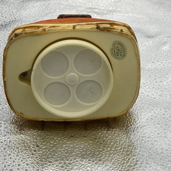 Vintage Price Import Music Box Boy Girl‎ praying at table Hong Kong Rotates - Picture 4 of 12